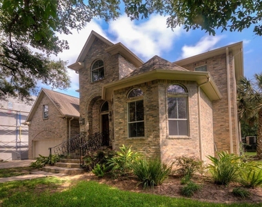 3110 Glen Haven Boulevard - Photo Thumbnail 2
