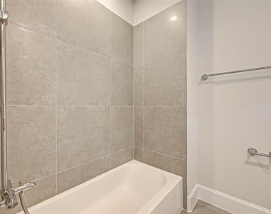 2234 Lou Ellen Lane - Photo Thumbnail 14