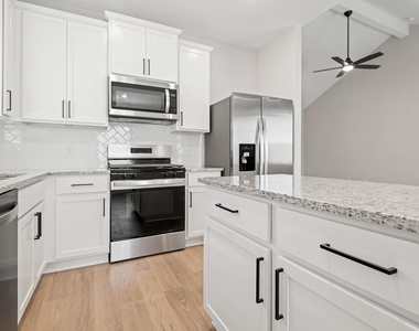 21535 Bluebonnet Bay Drive - Photo Thumbnail 6