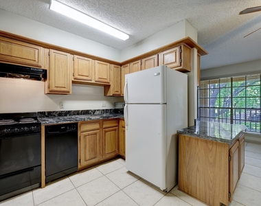 1311 Antoine Drive - Photo Thumbnail 3