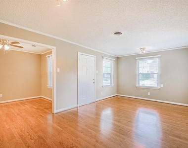 4613 Braeburn Drive - Photo Thumbnail 17