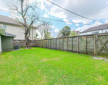 4613 Braeburn Drive - Photo Thumbnail 15