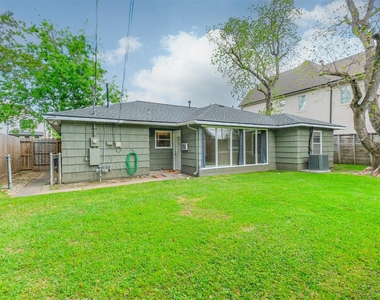 4613 Braeburn Drive - Photo Thumbnail 10