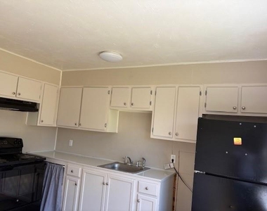 6214 Iron Rock Street - Photo Thumbnail 7