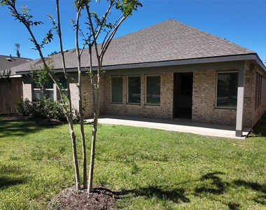 7518 Angels Landing Ln - Photo Thumbnail 21