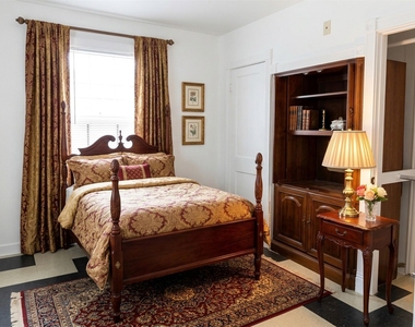 2520 Hopkins - Photo Thumbnail 5