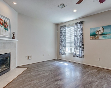 3742 E Ashford Villa Lane - Photo Thumbnail 6