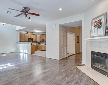 3742 E Ashford Villa Lane - Photo Thumbnail 7