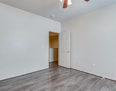 3742 E Ashford Villa Lane - Photo Thumbnail 27