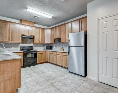 3742 E Ashford Villa Lane - Photo Thumbnail 14