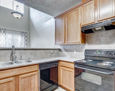 3742 E Ashford Villa Lane - Photo Thumbnail 16