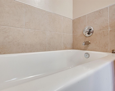 3742 E Ashford Villa Lane - Photo Thumbnail 34