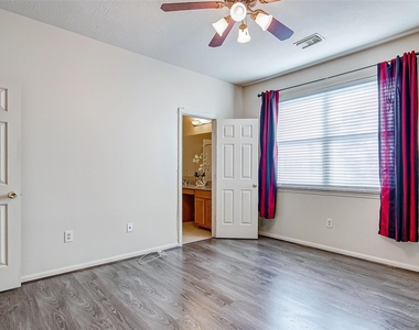 3742 E Ashford Villa Lane - Photo Thumbnail 26