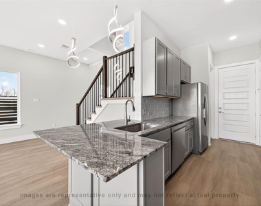 10719 Mason Rd - Photo Thumbnail 6