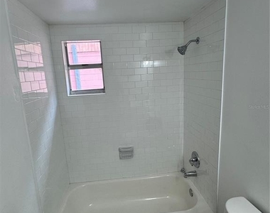 2016 E Clifton Street - Photo Thumbnail 12