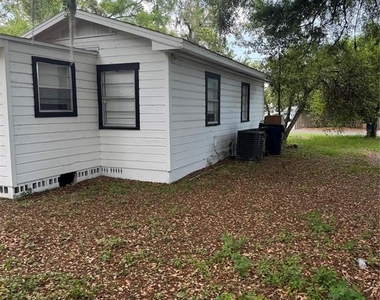 2016 E Clifton Street - Photo Thumbnail 35