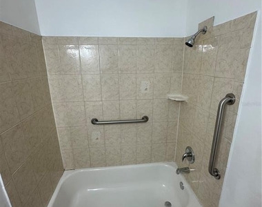 2016 E Clifton Street - Photo Thumbnail 12