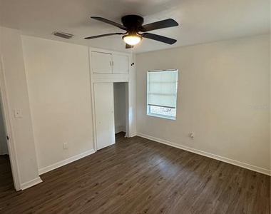 2016 E Clifton Street - Photo Thumbnail 22