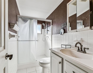 2455 Finlandia Lane - Photo Thumbnail 34