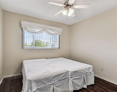 2455 Finlandia Lane - Photo Thumbnail 25