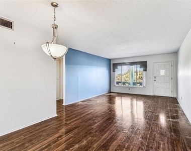 2455 Finlandia Lane - Photo Thumbnail 15
