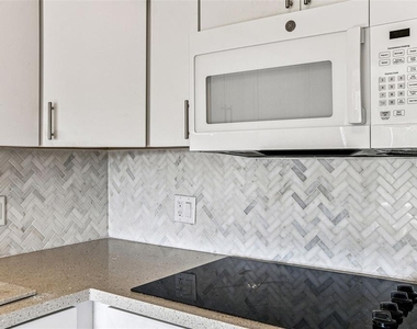 2455 Finlandia Lane - Photo Thumbnail 13
