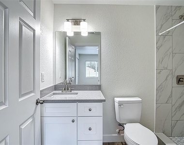 326 S Grosse Avenue - Photo Thumbnail 24
