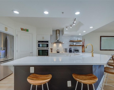 5353 Gulf Boulevard - Photo Thumbnail 3