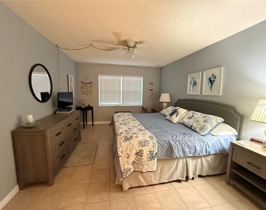 3668 Trophy Boulevard - Photo Thumbnail 15