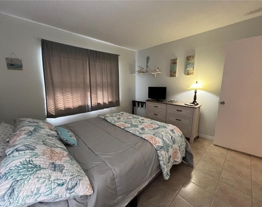 3668 Trophy Boulevard - Photo Thumbnail 22