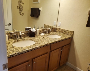 8965 Cat Palm Road - Photo Thumbnail 4