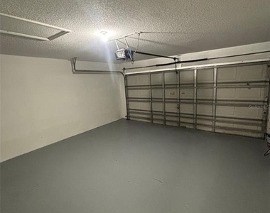 205 Churchill Court - Photo Thumbnail 21