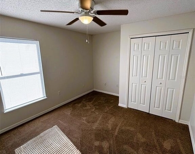 205 Churchill Court - Photo Thumbnail 11