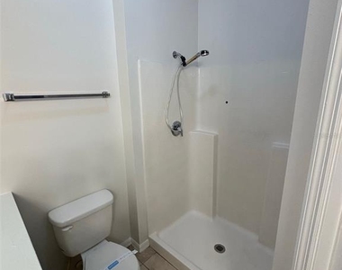 205 Churchill Court - Photo Thumbnail 19