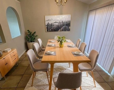 205 Churchill Court - Photo Thumbnail 3