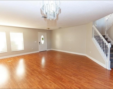 12827 Oulton Circle - Photo Thumbnail 11