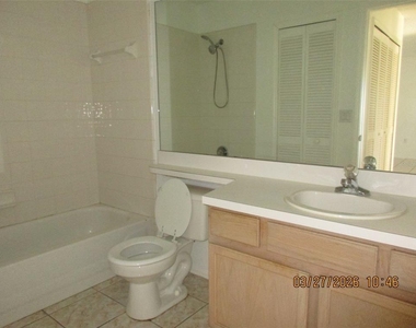 13336 Fairway Glen Drive - Photo Thumbnail 13