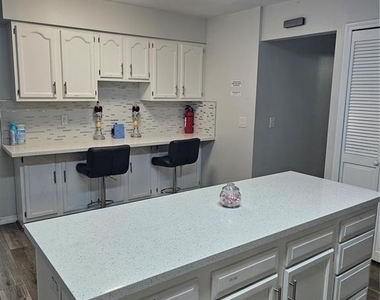 1745 Foxcreek Lane - Photo Thumbnail 16
