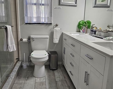 1745 Foxcreek Lane - Photo Thumbnail 32
