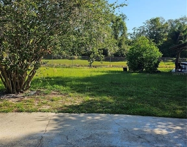 1745 Foxcreek Lane - Photo Thumbnail 39