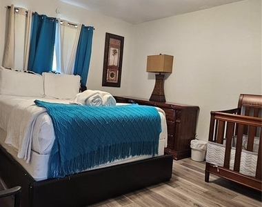 1745 Foxcreek Lane - Photo Thumbnail 31