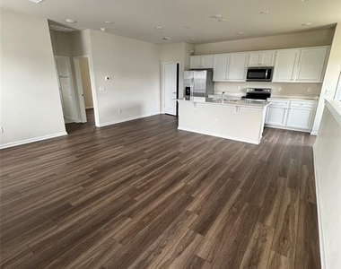 6350 Rover Way - Photo Thumbnail 3