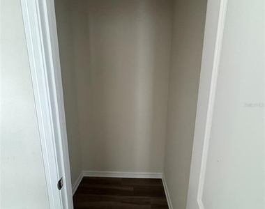 6350 Rover Way - Photo Thumbnail 11