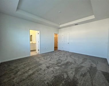 3019 Chantilly Drive - Photo Thumbnail 10