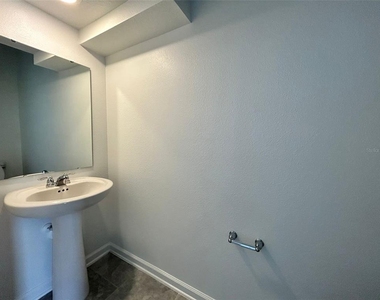 3019 Chantilly Drive - Photo Thumbnail 7