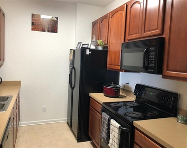 2484 San Tecla Street - Photo Thumbnail 9