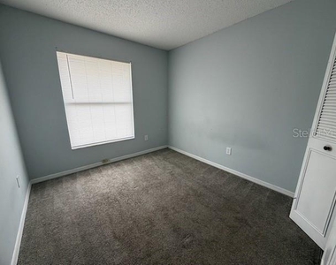 1610 Little River Drive - Photo Thumbnail 12