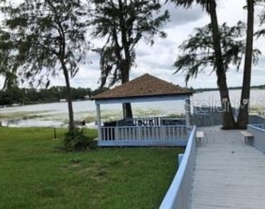 915 W Oak Ridge Road - Photo Thumbnail 11
