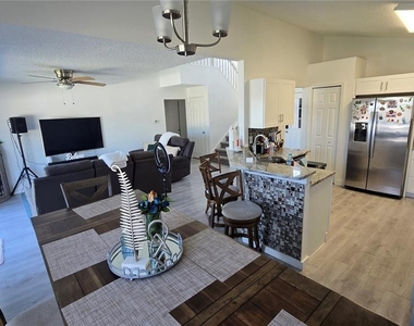 1851 Wimbledon Street - Photo Thumbnail 16