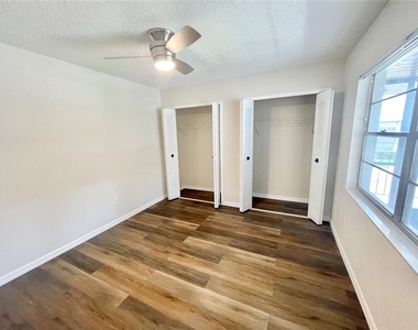 80 Windtree Lane - Photo Thumbnail 14